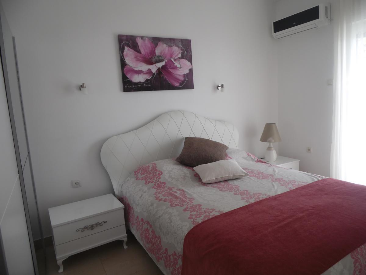 Apartments Slavica Jovanovic Sveti Stefan Εξωτερικό φωτογραφία
